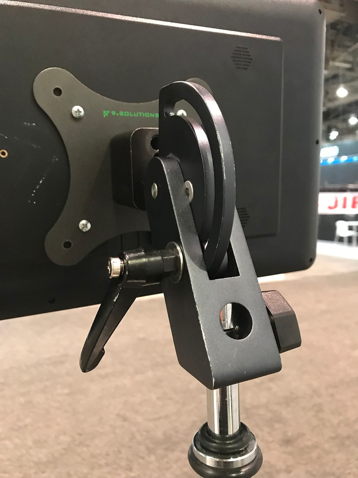 Tilt Adaptor, Easy to Lock Down the Friction Disc, Max Load: 77lbs at Pin, 9.VT5098